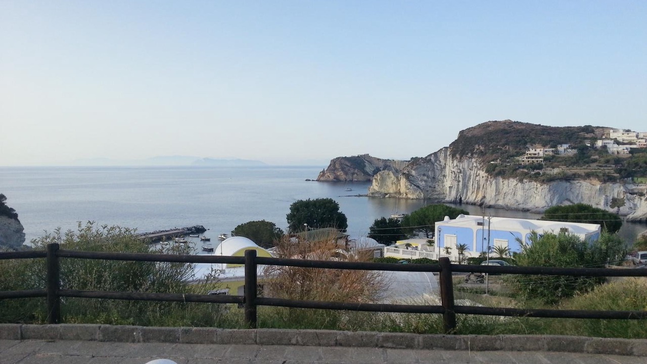 Photo of Patio Balcony in Le Forna