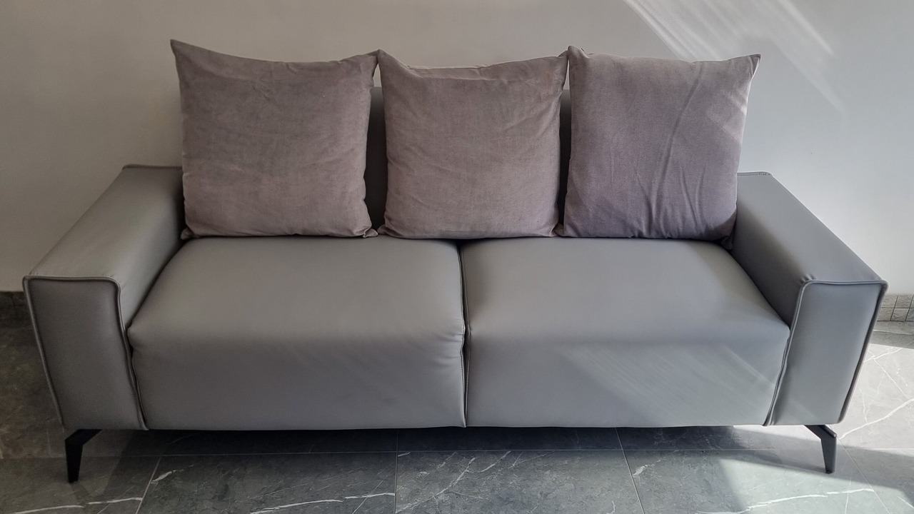 Photo of Livingroom in Stepney Green
