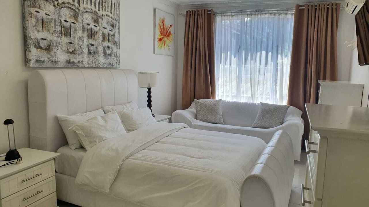 Photo of Bedroom in Essenwood
