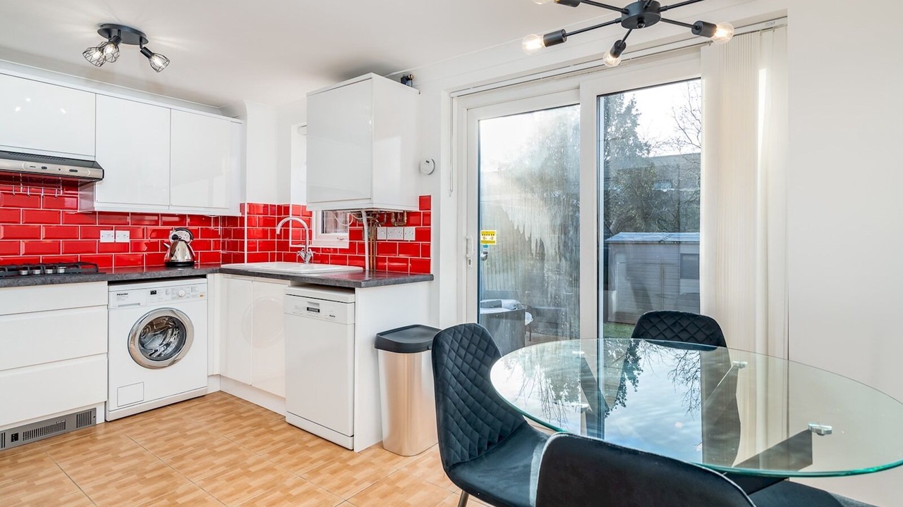 Photo of Kitchen in Borehamwood