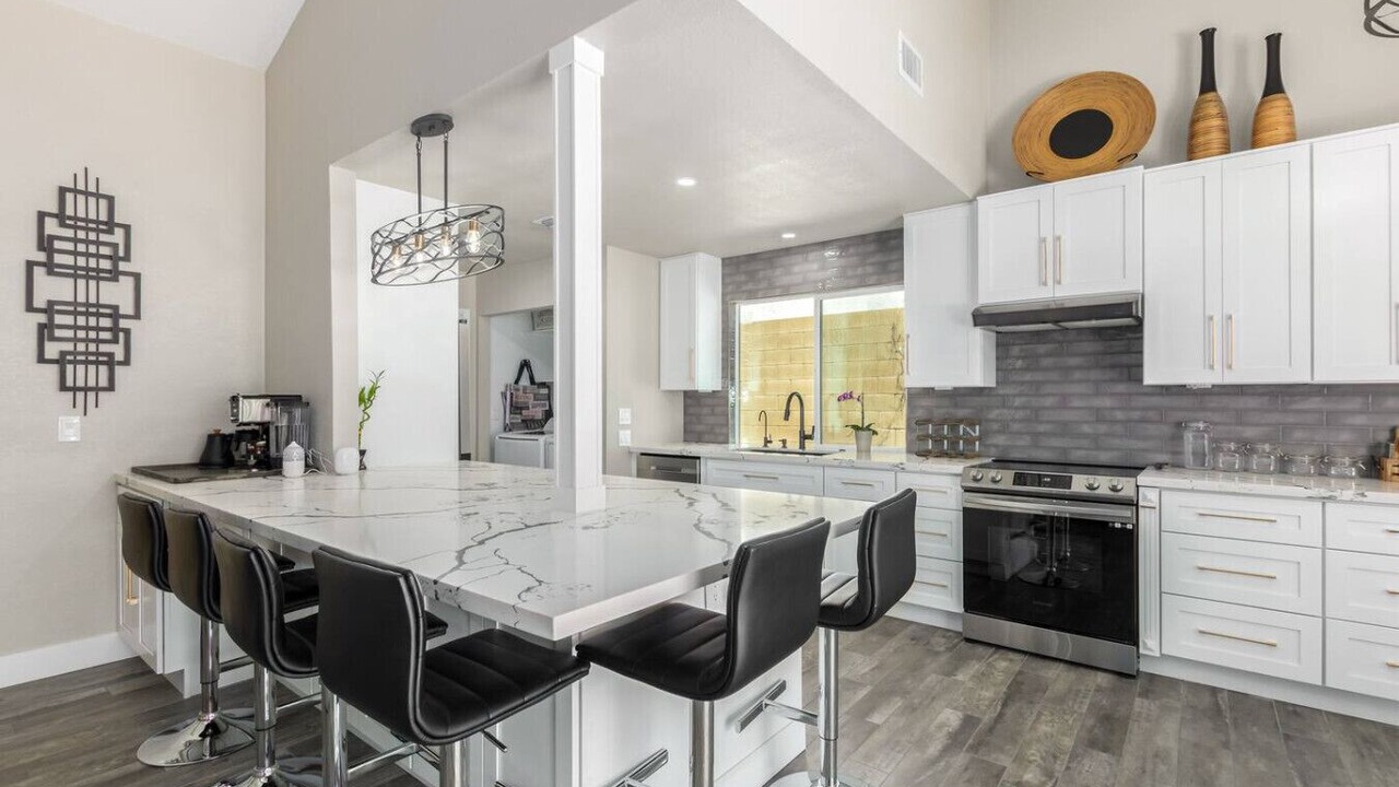 Photo of Kitchen in Paradise Valley Village