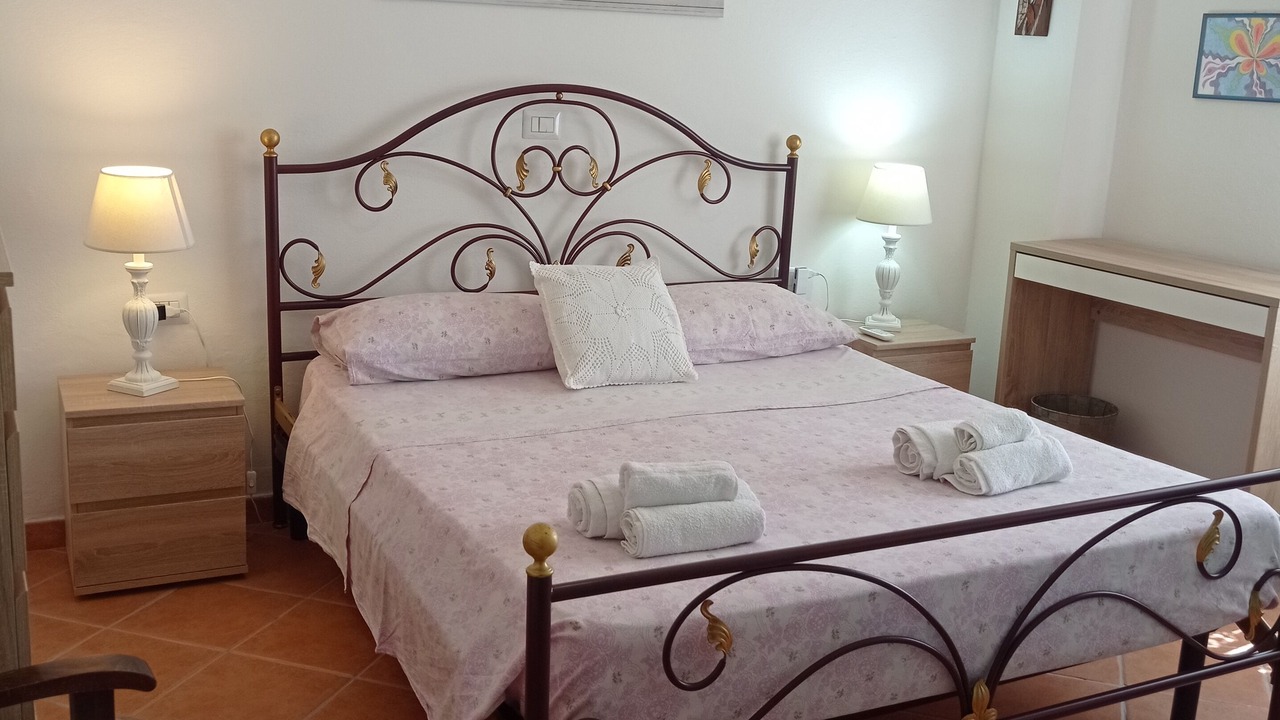 Photo of Bedroom in Calasetta