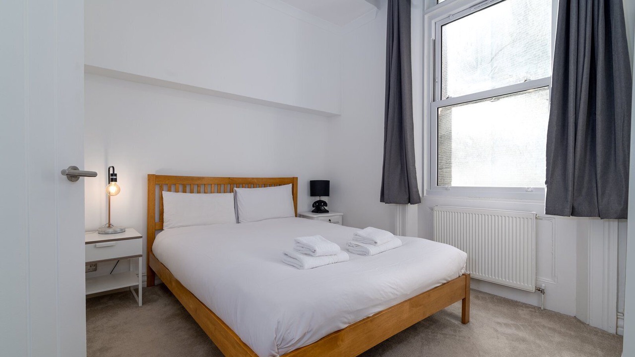 Photo of Bedroom in Westbourne Green