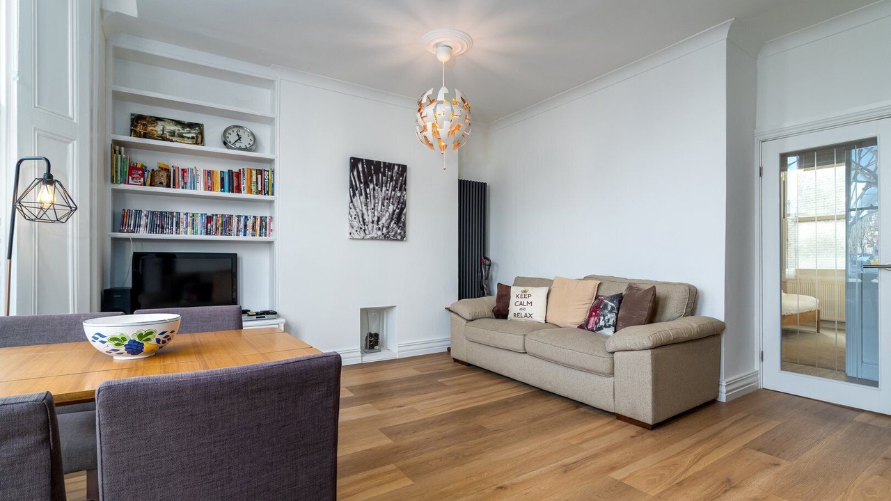 Photo of Livingroom in Westbourne Green