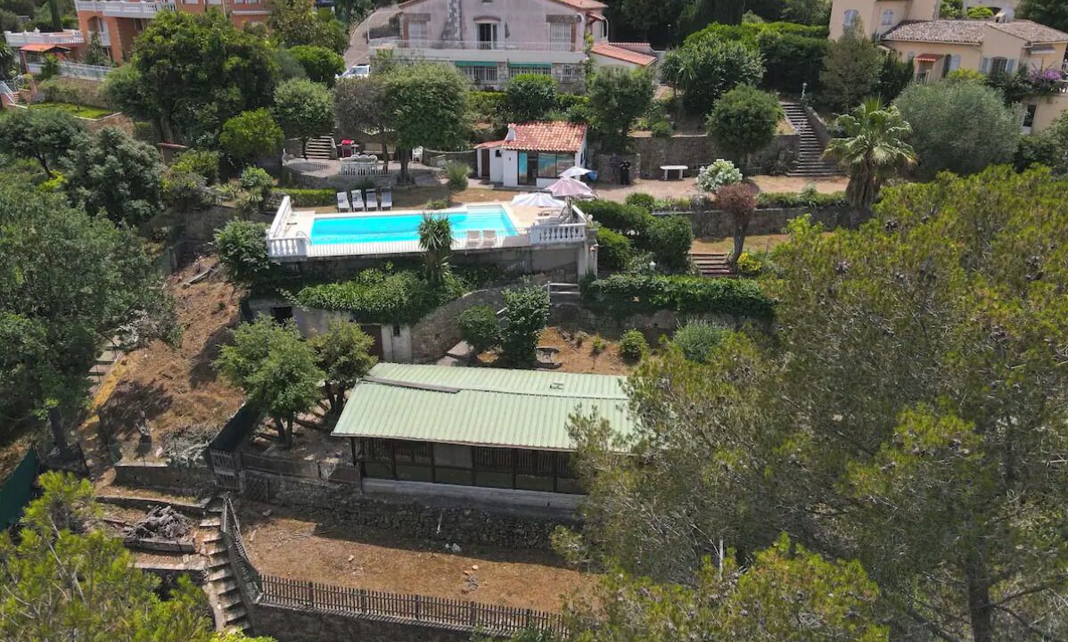 Photo of Others in Biot