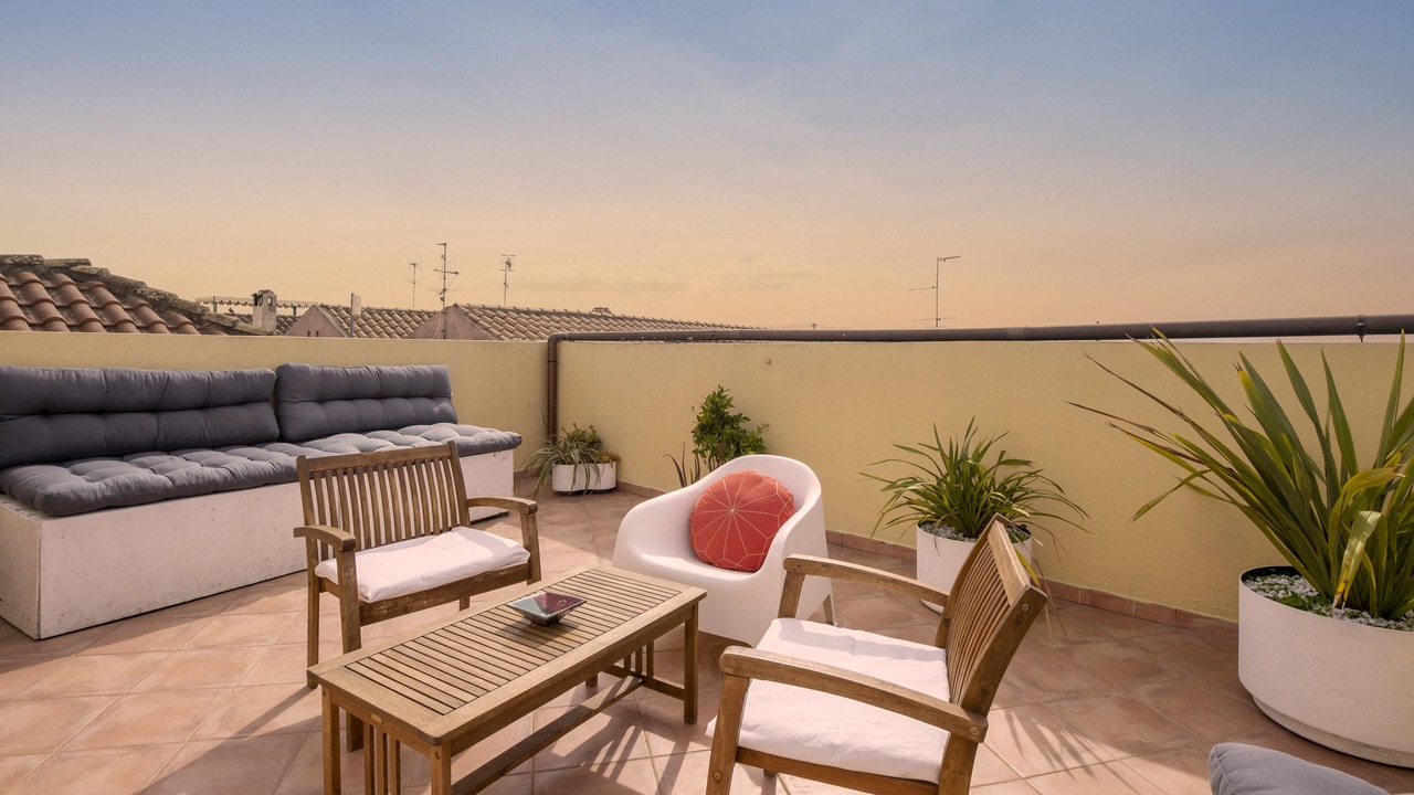 Photo of Patio Balcony in Historic Castle District