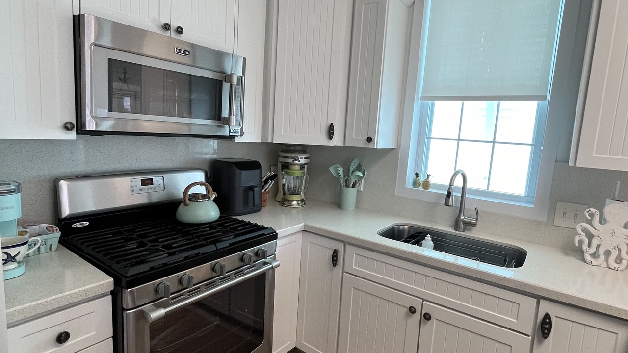 Photo of Kitchen in Twin Lakes