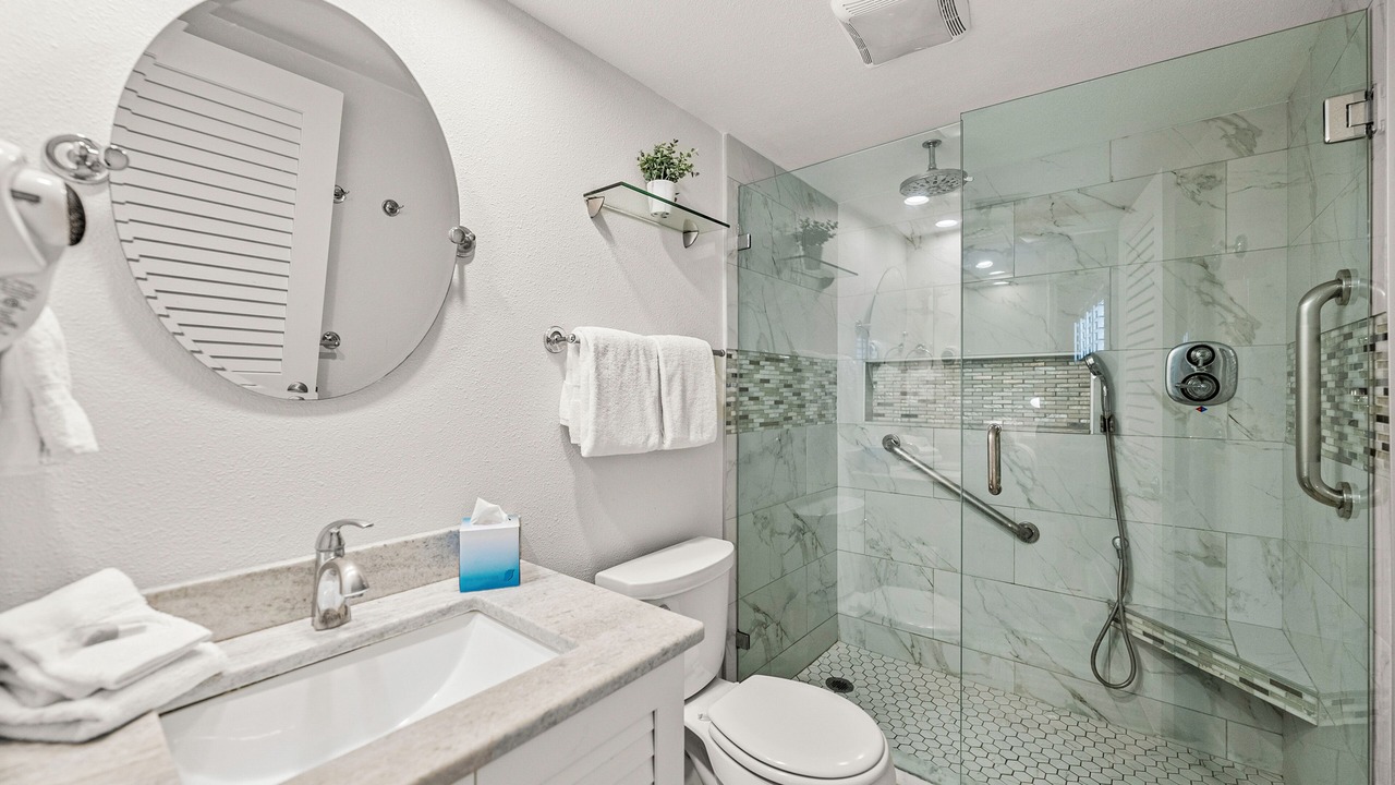 Photo of Bathroom in Belle Vista
