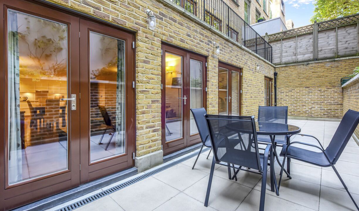 Photo of Patio Balcony in St. Pancras