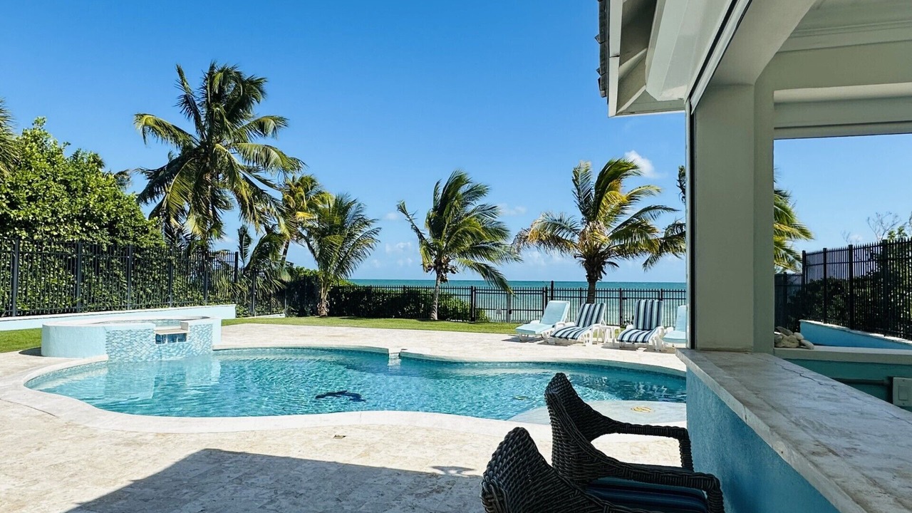 Photo of Outdoor in Coral Harbour