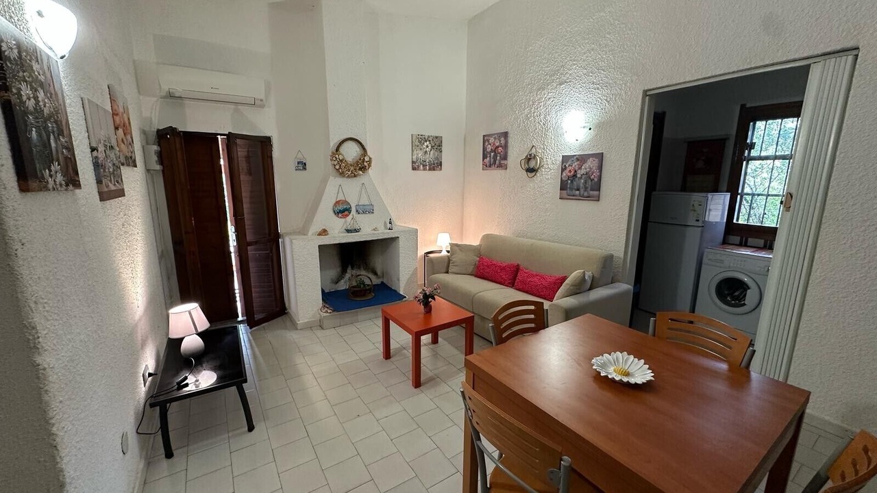 Photo of Livingroom in Geremeas