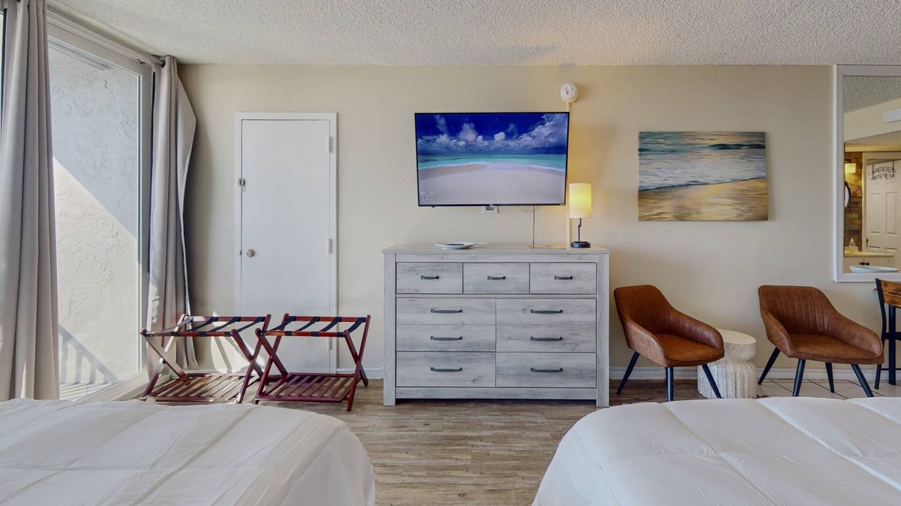 Photo of Bedroom in Treasure Island