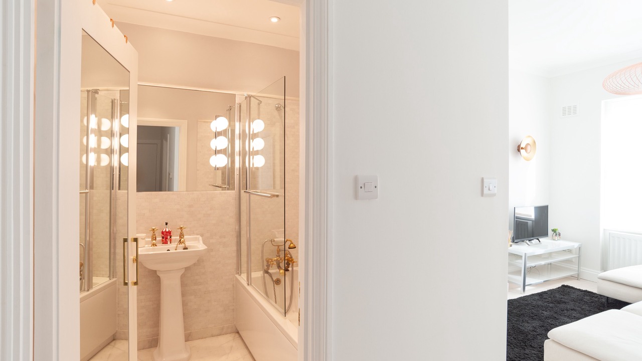 Photo of Bathroom in Addison