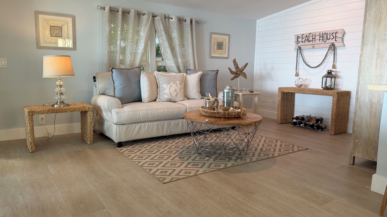 Photo of Livingroom in Cross Key Waterways