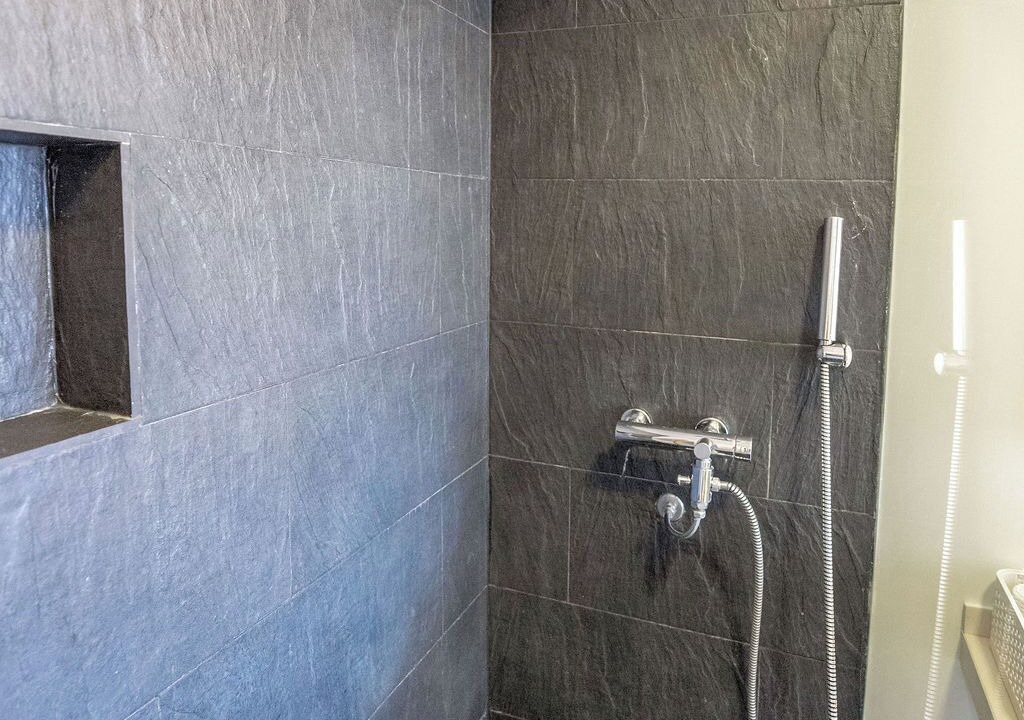 Photo of Bathroom in Gale