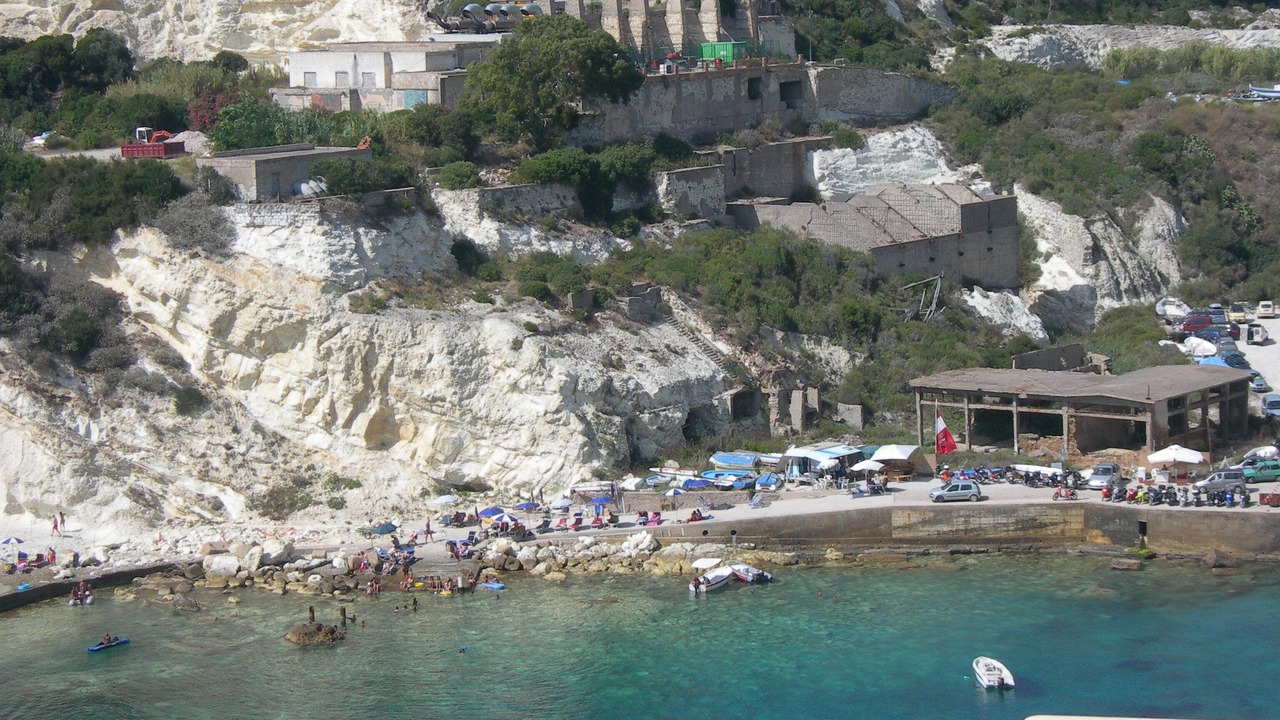 Photo of Others in Le Forna