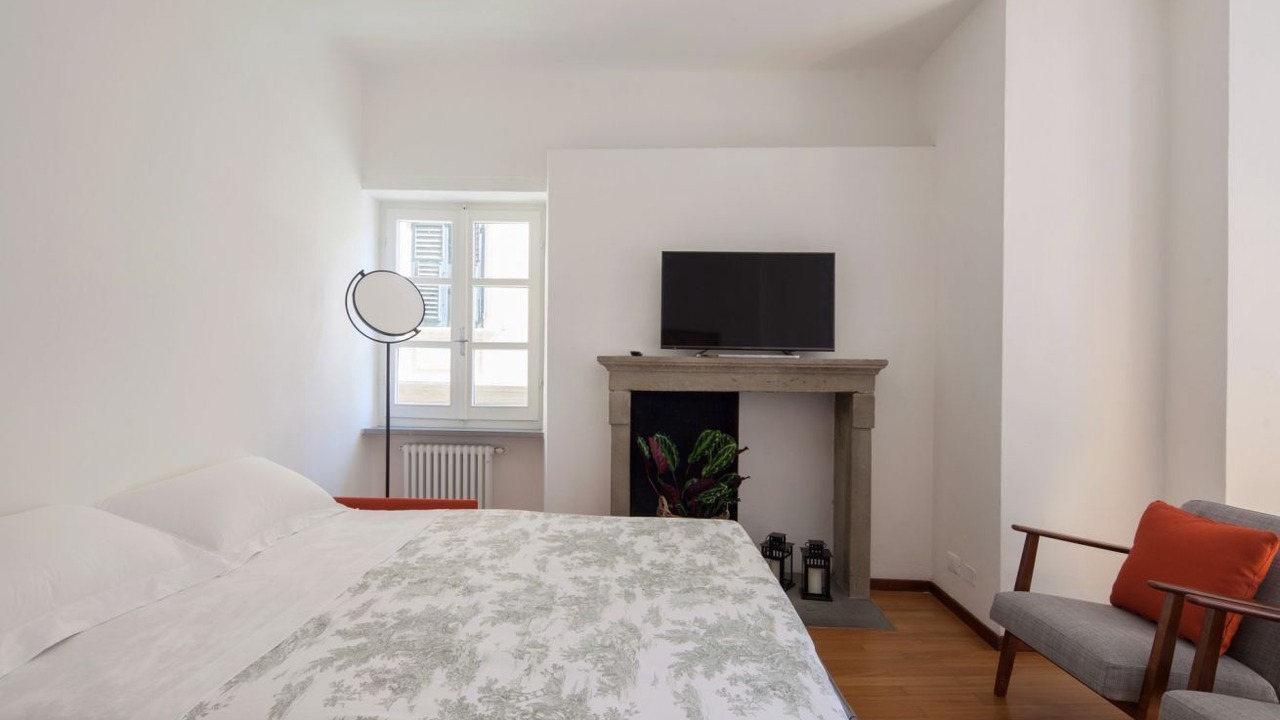 Photo of Bedroom in La Spezia Historic Centre