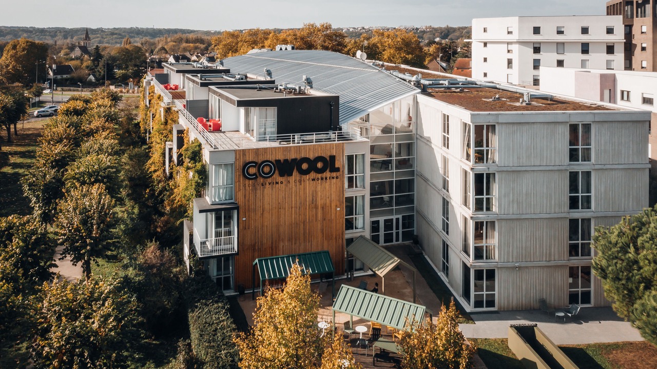 Photo of Outdoor in Cergy