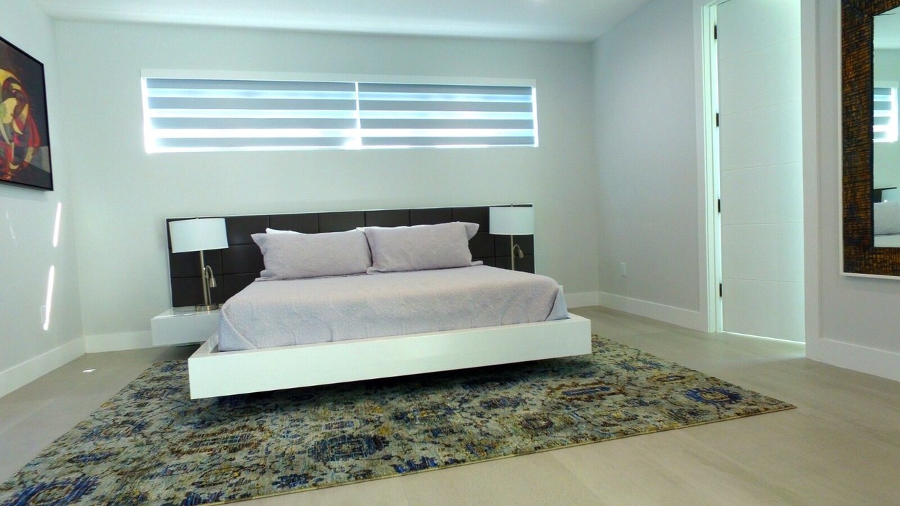 Photo of Bedroom in Riviera Village