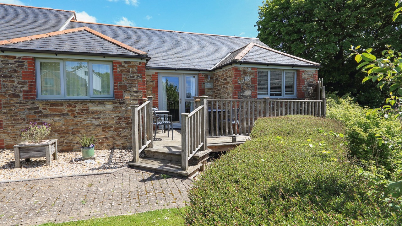 Photo of Outdoor in Bugford