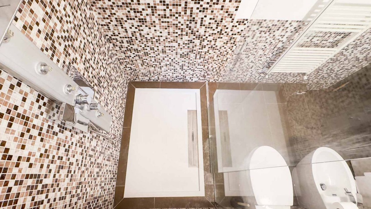 Photo of Bathroom in La Spezia Historic Centre