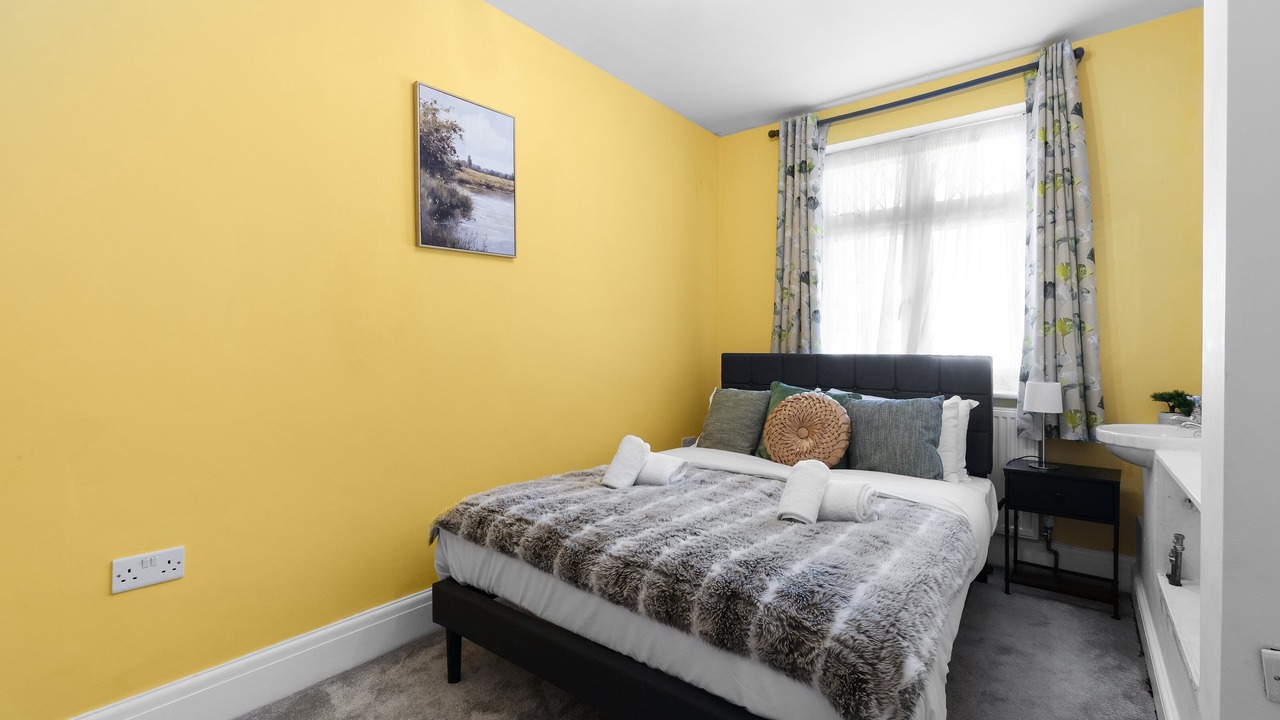 Photo of Bedroom in Harrow Weald