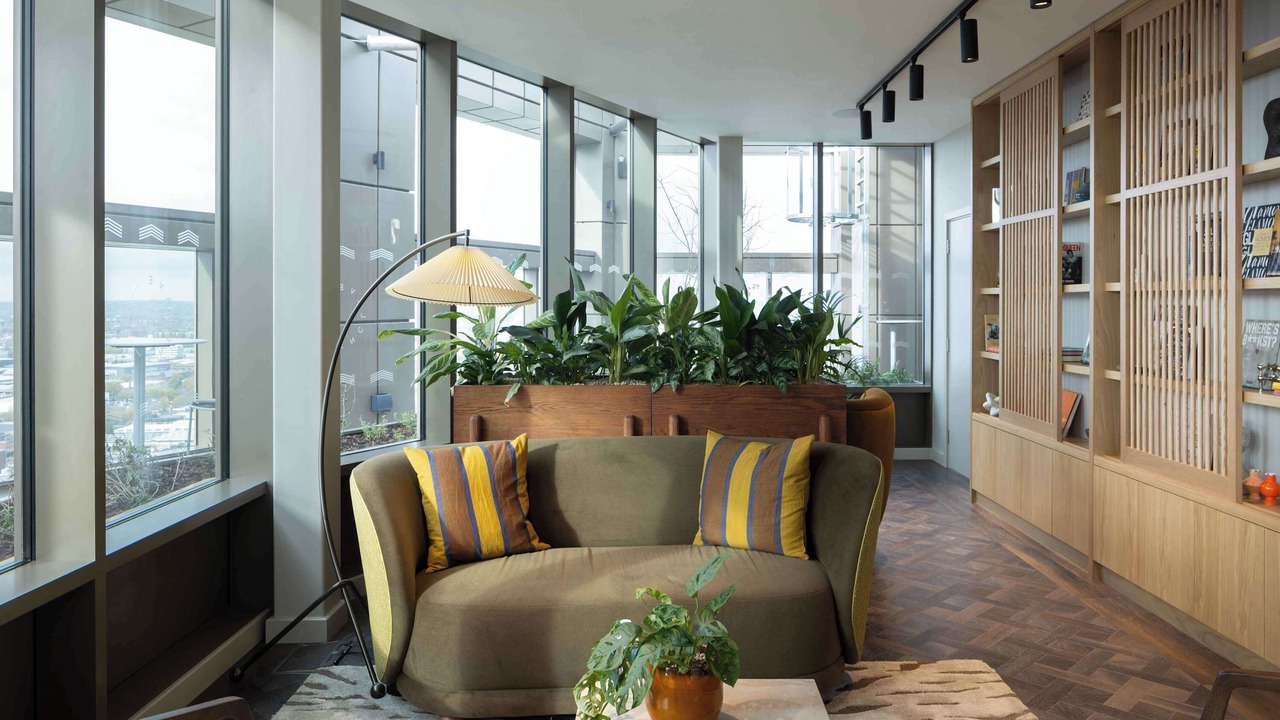 Photo of Livingroom in East Acton