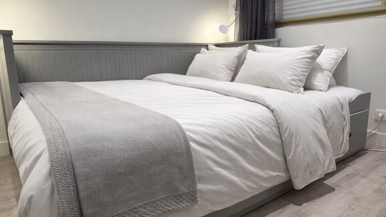 Photo of Bedroom in Villeneuve Loubet Beach