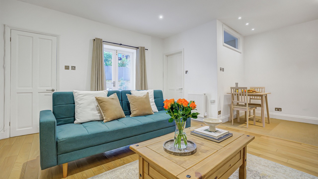 Photo of Livingroom in West Kensington