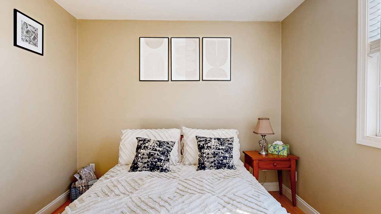 Photo of Bedroom in Newton Upper Falls