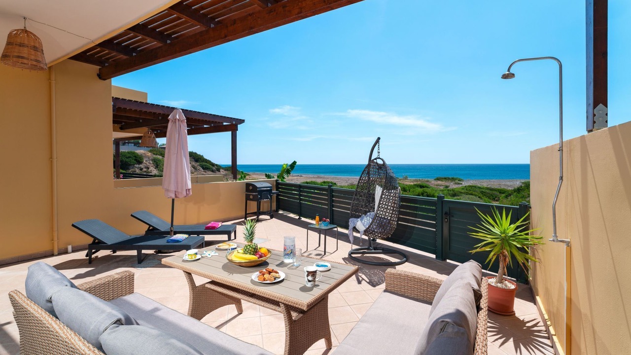 Photo of Livingroom in Lahania
