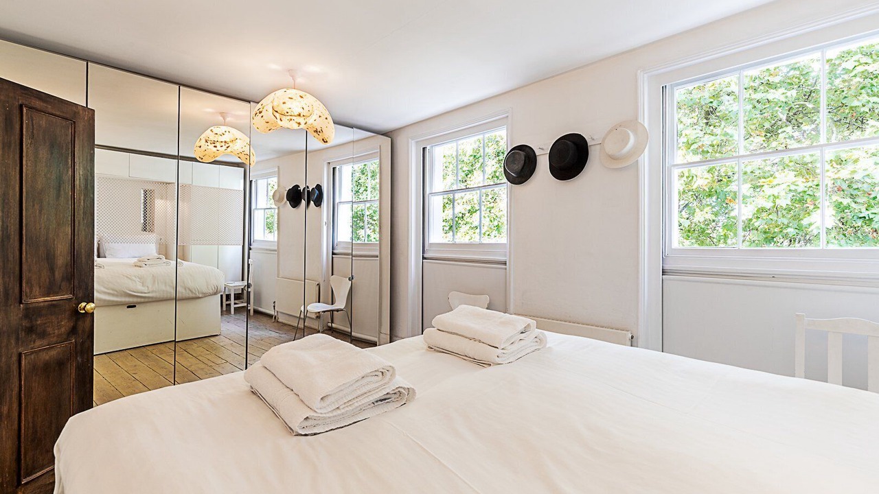 Photo of Bedroom in Angel