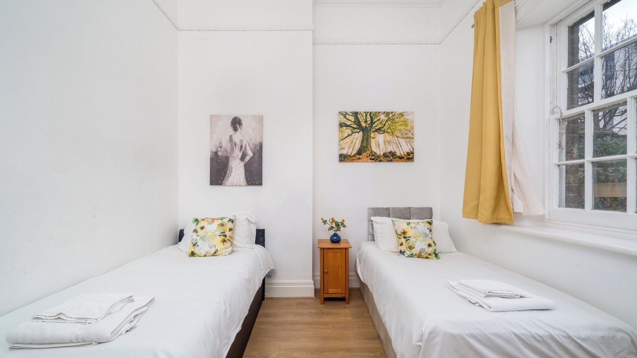 Photo of Bedroom in Leyton