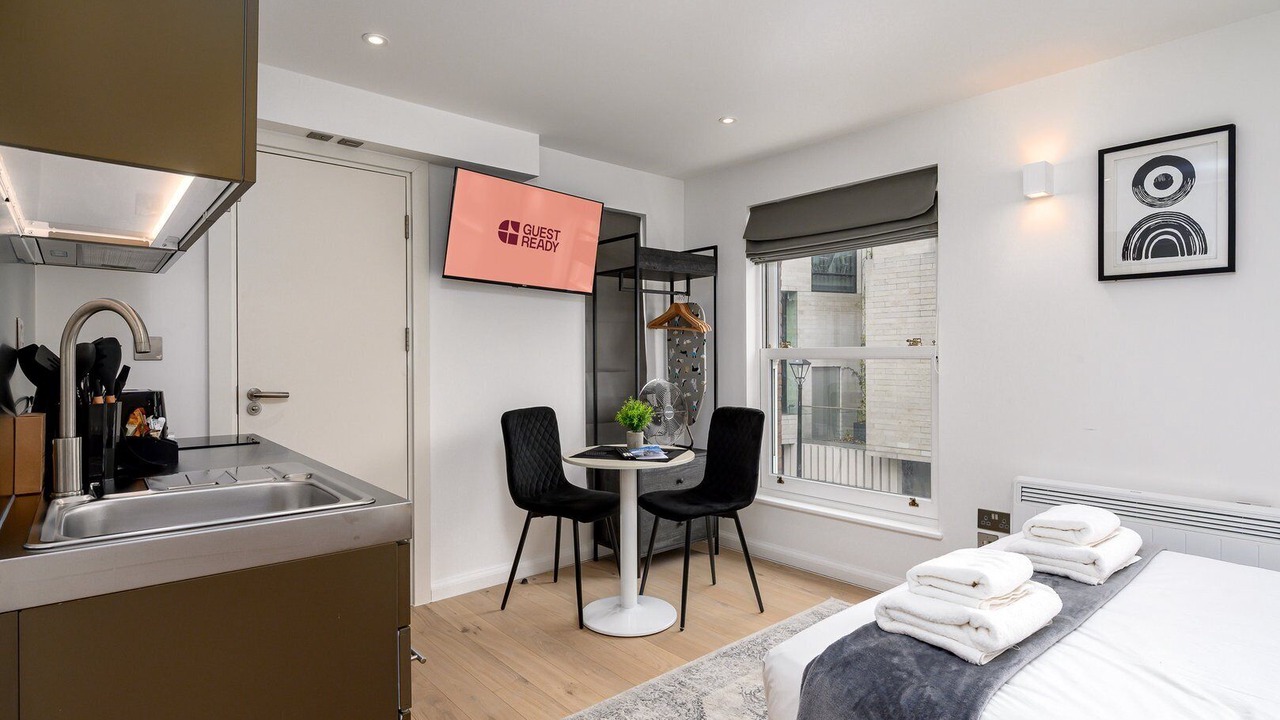 Photo of Bedroom in Greenwich West
