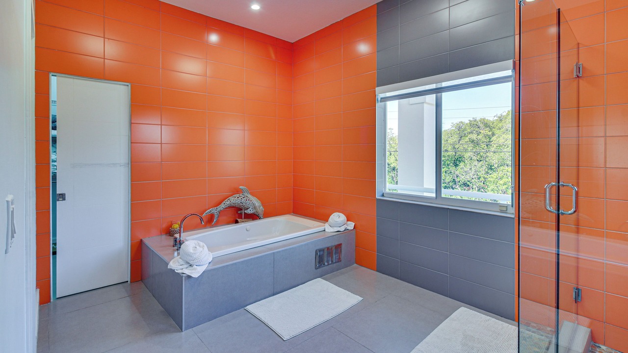 Photo of Bathroom in Twin Lakes