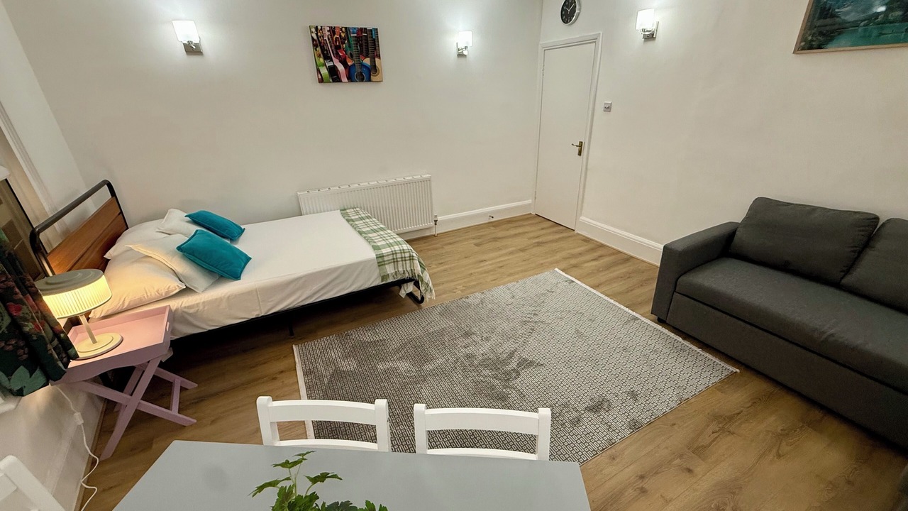Photo of Bedroom in East Finchley
