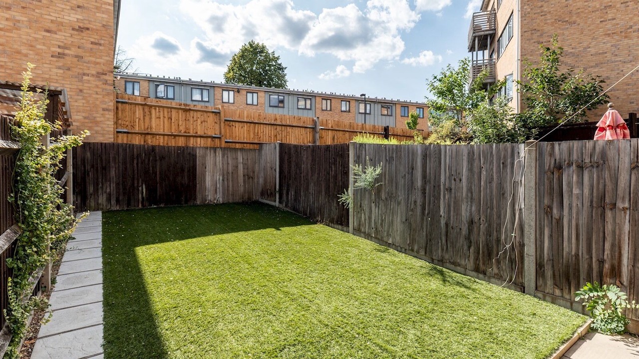 Photo of Outdoor in Charlton