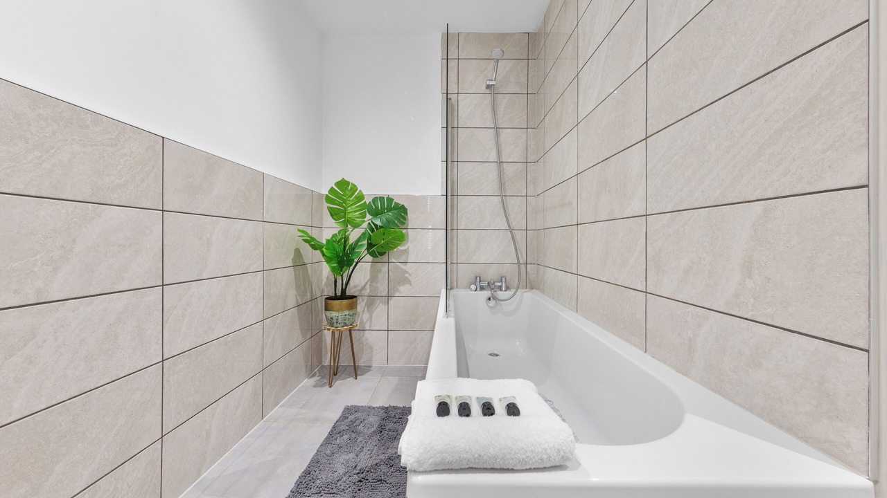 Photo of Bathroom in Livesey