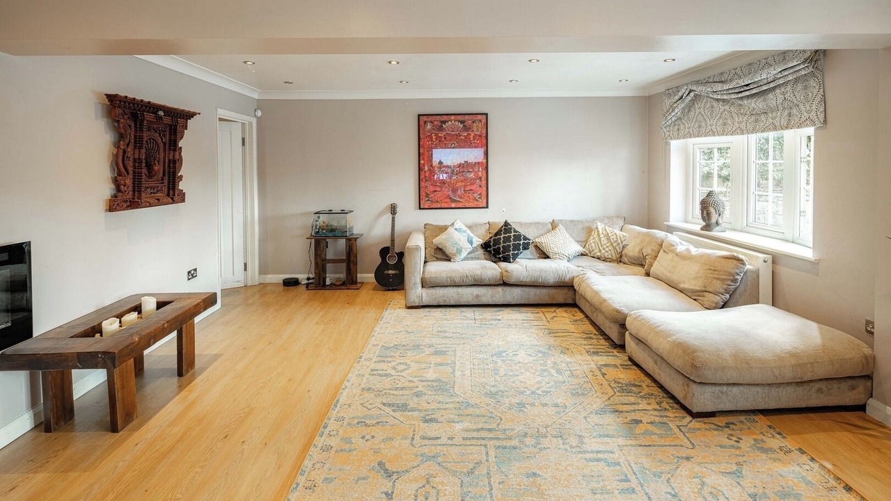 Photo of Livingroom in Ickenham