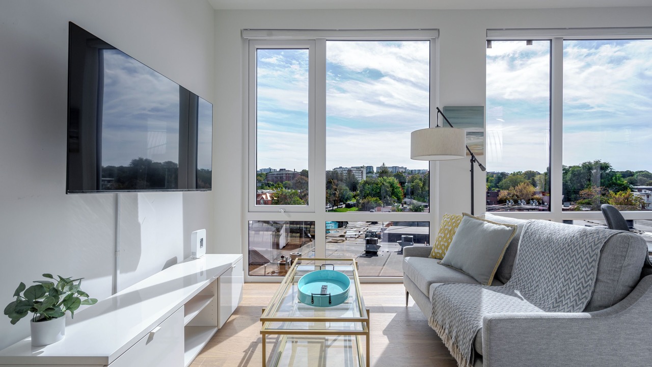 Photo of Livingroom in Allston