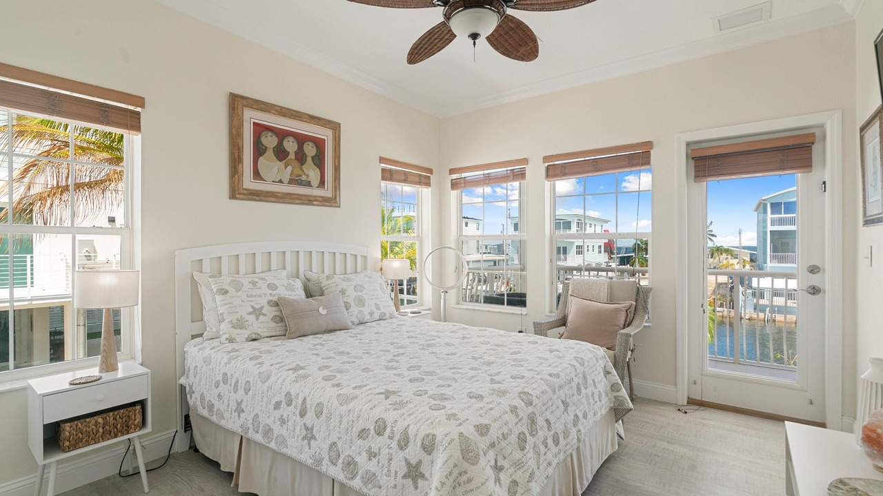 Photo of Bedroom in Cross Key Waterways