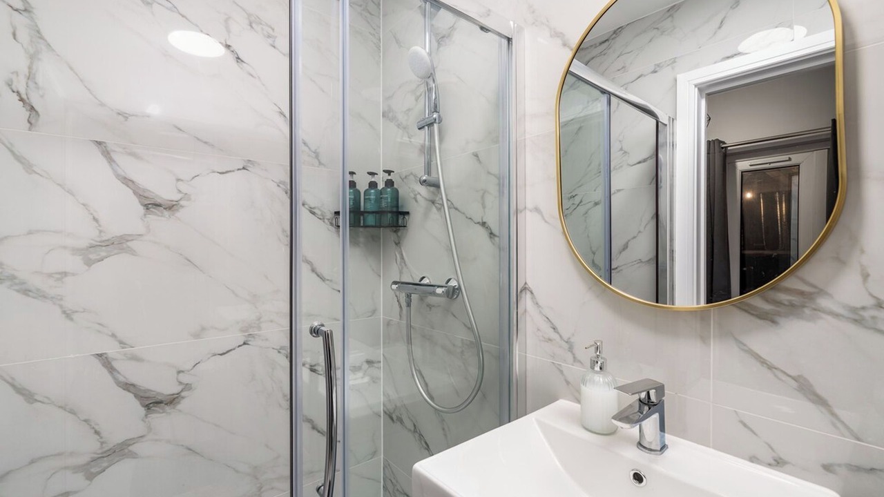 Photo of Bathroom in Uxbridge South