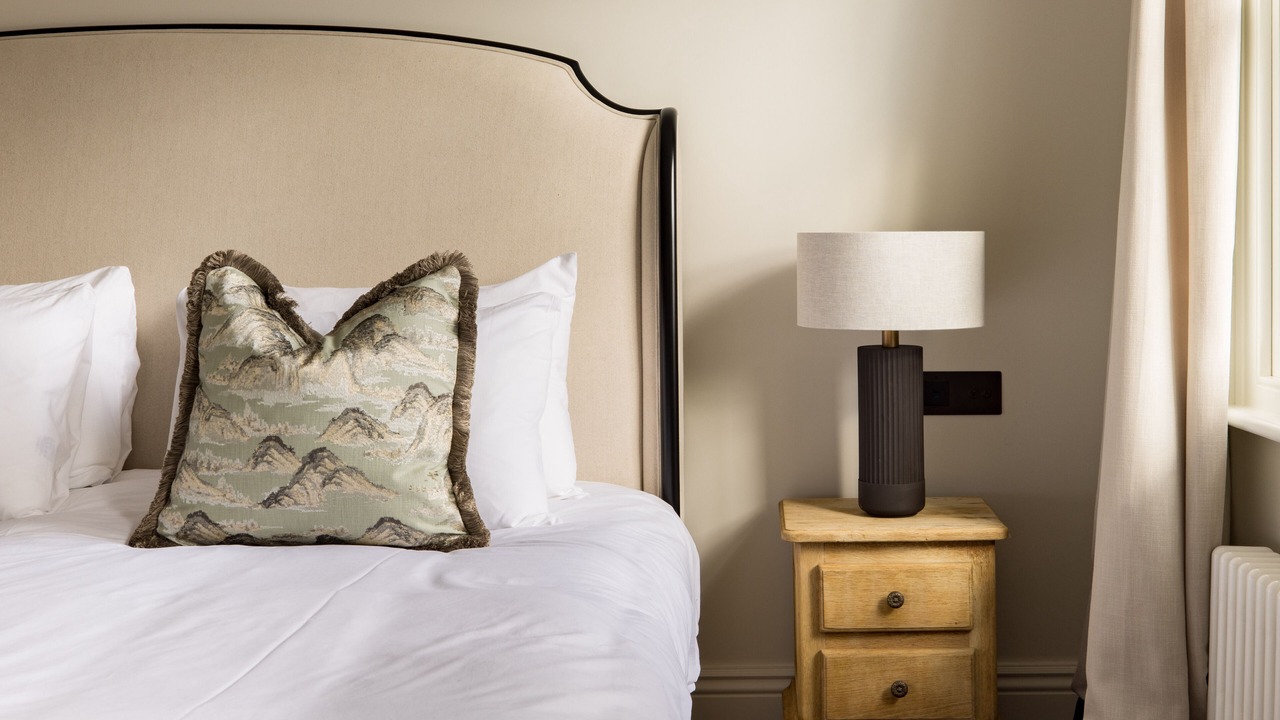 Photo of Bedroom in Royal Borough of Kensington and Chelsea
