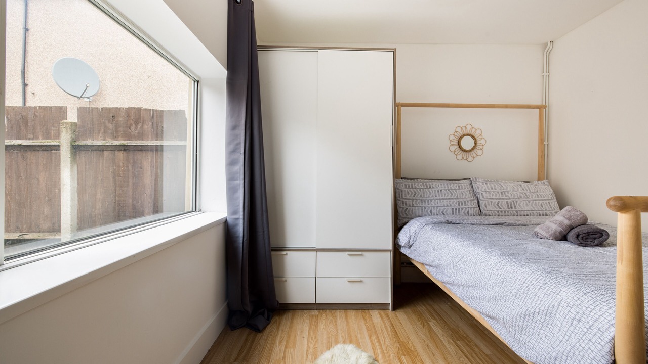 Photo of Bedroom in Grove Green