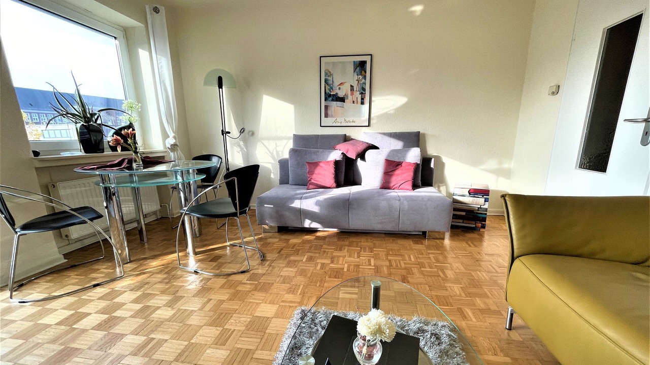 Photo of Livingroom in Center