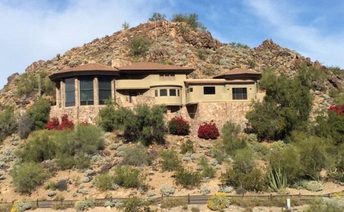 Photo of Outdoor in Paradise Hills
