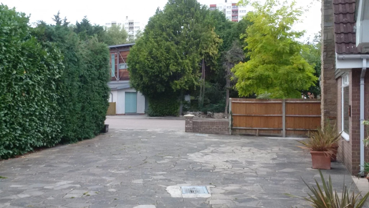 Photo of Others in St. Margarets and North Twickenham