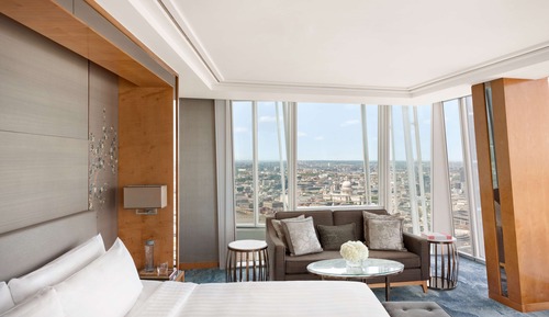 Iconic City View Room - 1 King