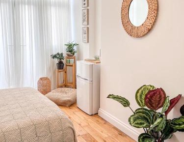 Double Room with Shared Bathroom