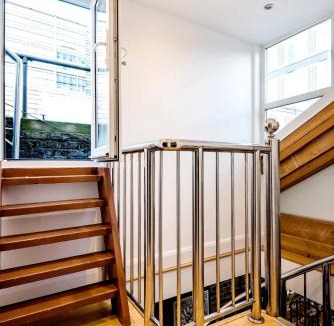 St Luke's Apartment | Penthouse Loft apartment with roof terrace Not for events or parties